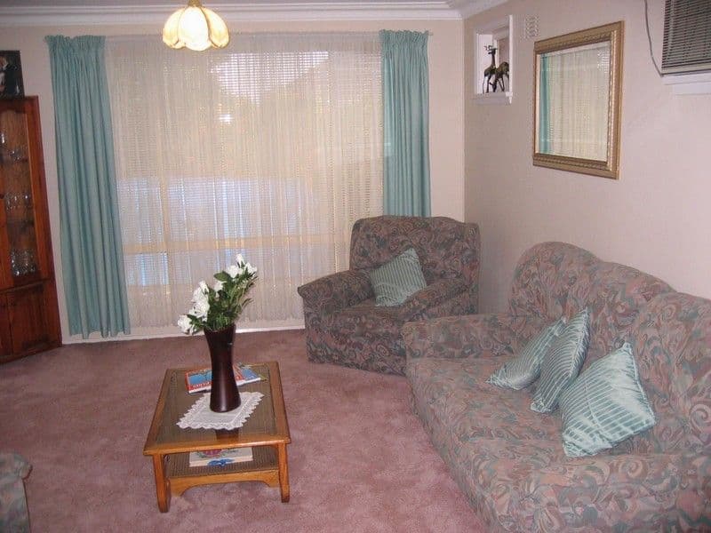 4 Cullis Place, WOODPARK NSW 2164, Woodpark - Thumbnail 2