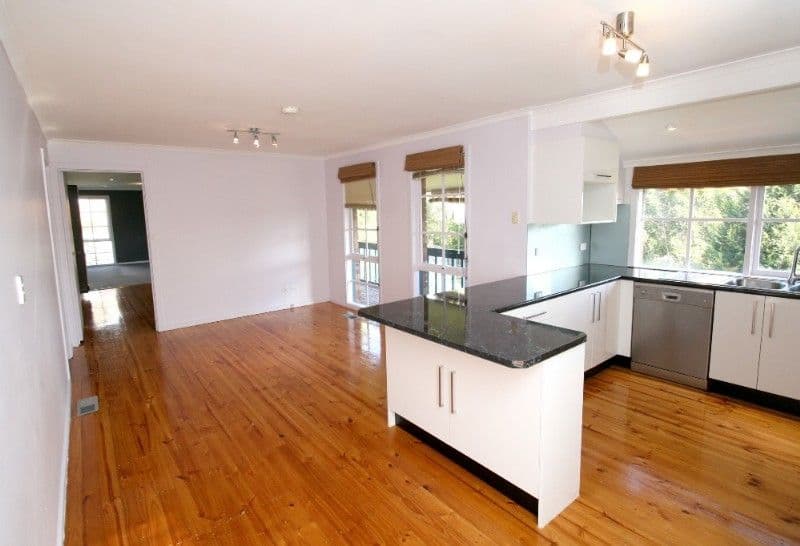 1 Kenwyn Court, GREENSBOROUGH VIC 3088, Greensborough - Thumbnail 7