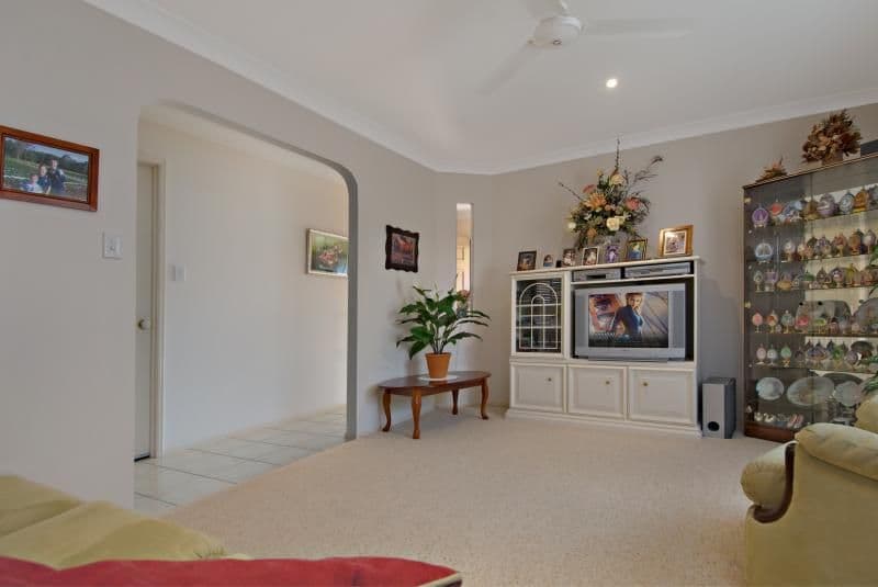 24 Springbrook Street, CALOUNDRA WEST QLD 4551, Caloundra West - Thumbnail 4