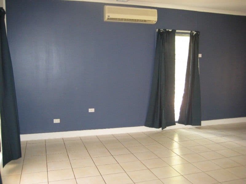 18 Sandalwood Crescent, KATHERINE NT 0850, Katherine - Thumbnail 3