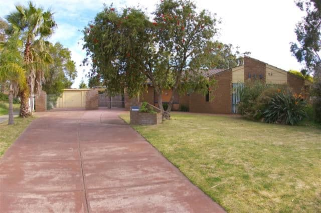 26 Sovereign Place, FORRESTFIELD WA 6058, Forrestfield - Thumbnail 3