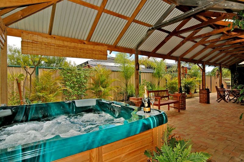 18 Jane Brook Drive, JANE BROOK WA 6056, Jane Brook - Thumbnail 2