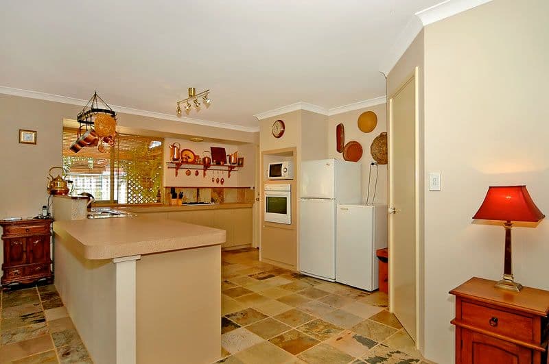 18 Jane Brook Drive, JANE BROOK WA 6056, Jane Brook - Thumbnail 7