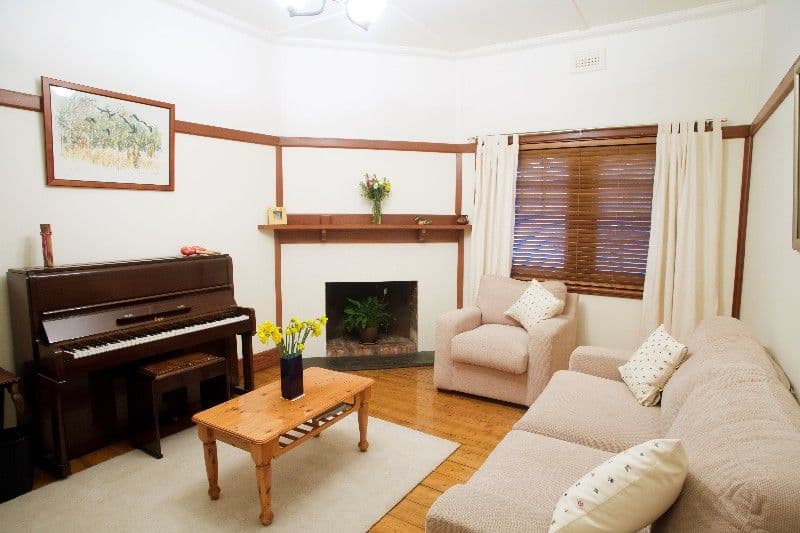 8 Lightfoot Street, SHEPPARTON VIC 3630, Shepparton - Thumbnail 3
