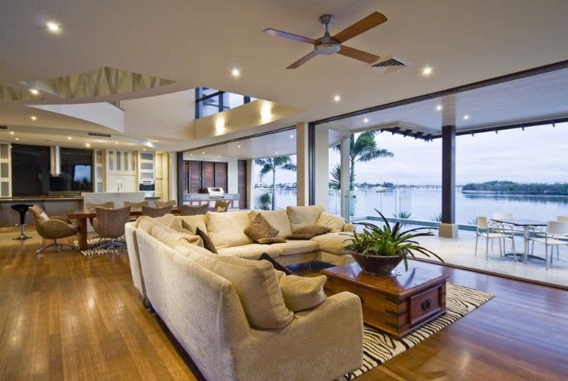 34 Hampton Court, PARADISE POINT QLD 4216, Paradise Point - Thumbnail 4