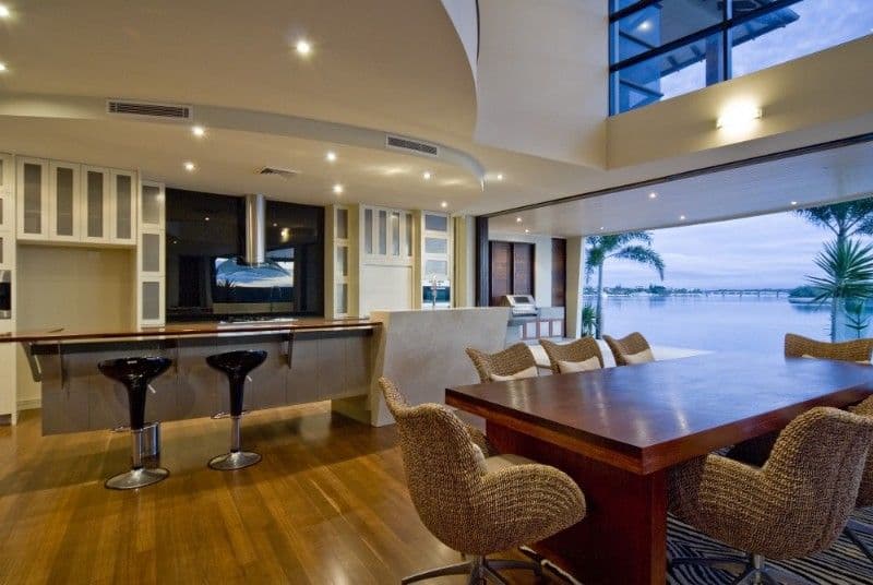 34 Hampton Court, PARADISE POINT QLD 4216, Paradise Point - Thumbnail 6