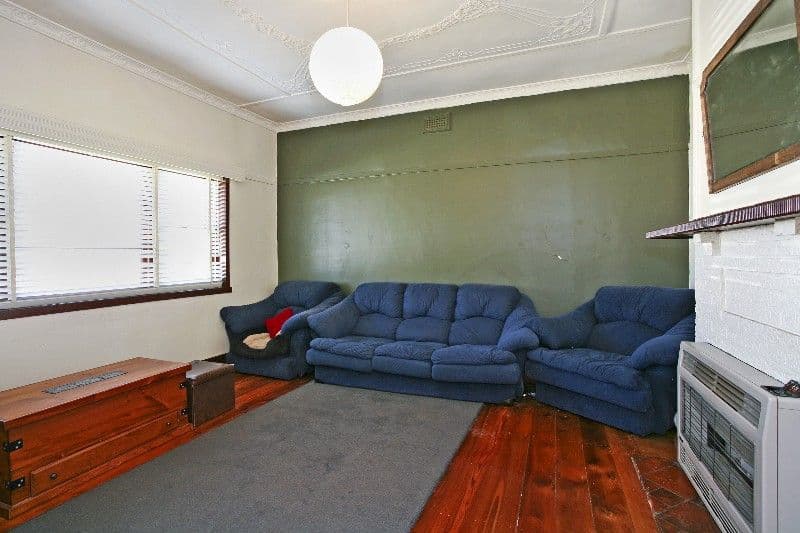 18 Addis Street, GEELONG WEST VIC 3218, Geelong West - Thumbnail 2