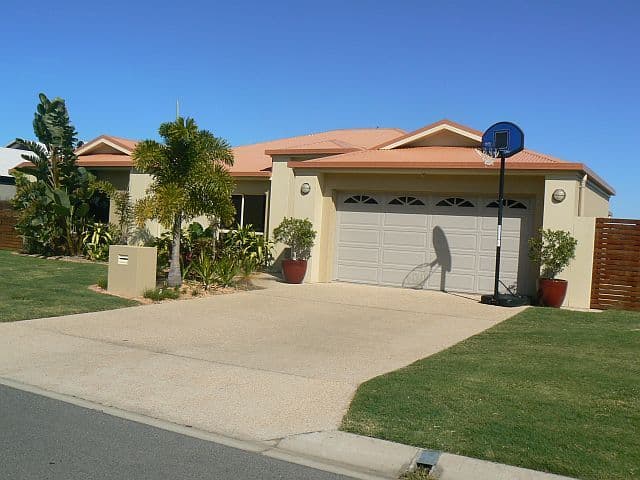 18 Portside Place, SHOAL POINT QLD 4750, Shoal Point - Image 1