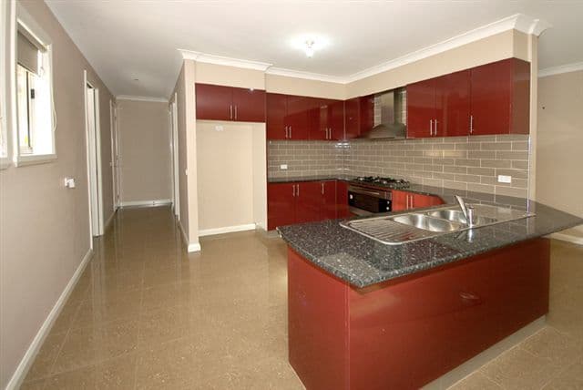 112 Royal Terrace, CRAIGIEBURN VIC 3064, Craigieburn - Thumbnail 2