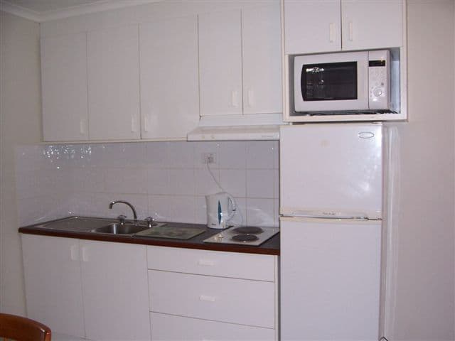 114/21 Cavenagh Street, DARWIN NT 0800, Darwin - Thumbnail 2