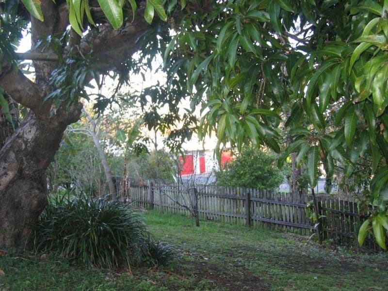 11 Shanks Street, GYMPIE QLD 4570, Gympie - Thumbnail 5