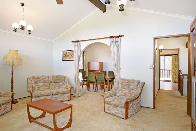 6 Parklands Close, BATEAU BAY NSW 2261, Bateau Bay - Thumbnail 2