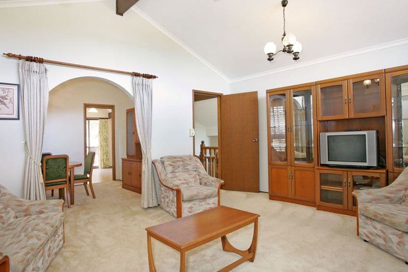 6 Parklands Close, BATEAU BAY NSW 2261, Bateau Bay - Thumbnail 3