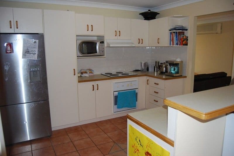 52 Lakeside Crescent, FOREST LAKE QLD 4078, Forest Lake - Thumbnail 4