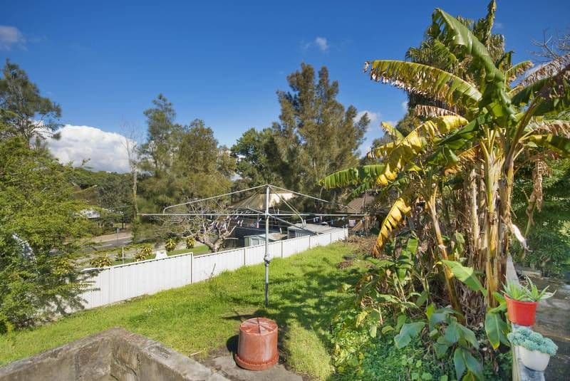 6 Pine Avenue, BROOKVALE NSW 2100, Brookvale - Thumbnail 2