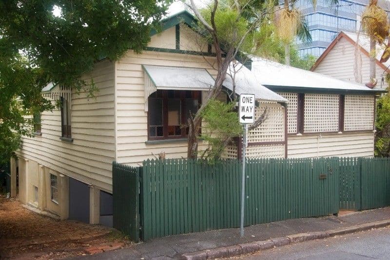 13 Parish Street, SPRING HILL QLD 4000, Spring Hill - Image 1