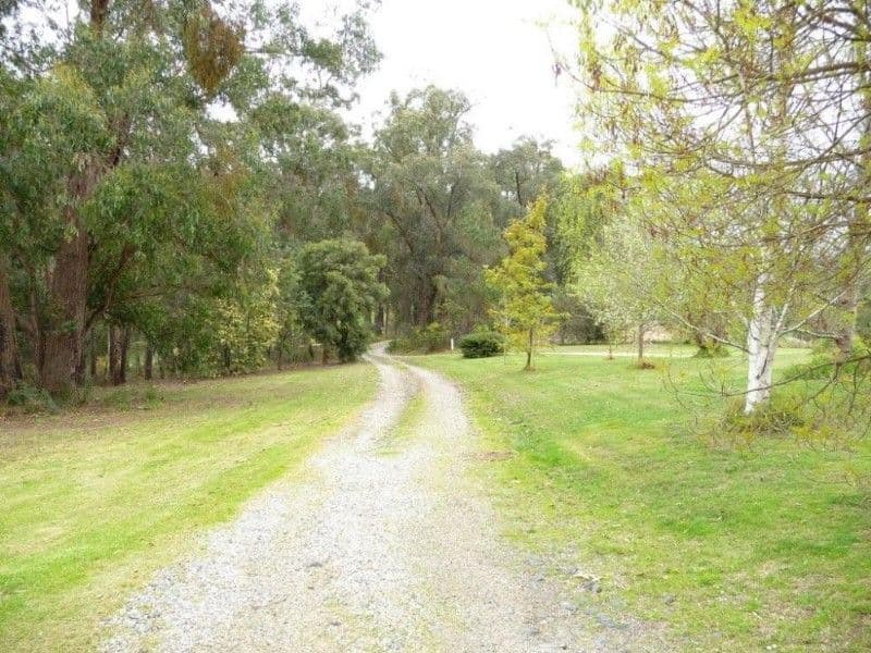 295 Mann Road, PAKENHAM UPPER VIC 3810, Pakenham Upper - Thumbnail 6