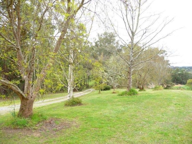 295 Mann Road, PAKENHAM UPPER VIC 3810, Pakenham Upper - Thumbnail 7