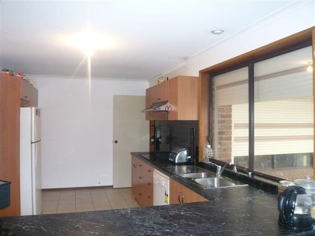 13 Hampton Court, SALISBURY EAST SA 5109, Salisbury East - Image 1