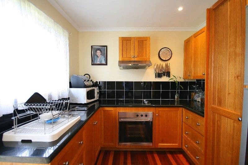2 Barrack Street, LOGANHOLME QLD 4129, Loganholme - Thumbnail 2