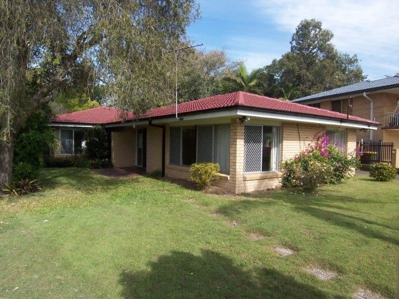 4 Sheraton Street, MACGREGOR QLD 4109, Macgregor - Image 1