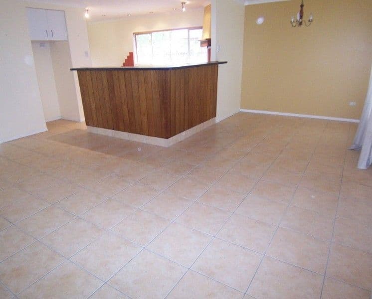 4 Sheraton Street, MACGREGOR QLD 4109, Macgregor - Thumbnail 2