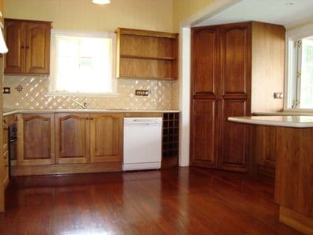 17 Rees Avenue, COORPAROO QLD 4151, Coorparoo - Thumbnail 3