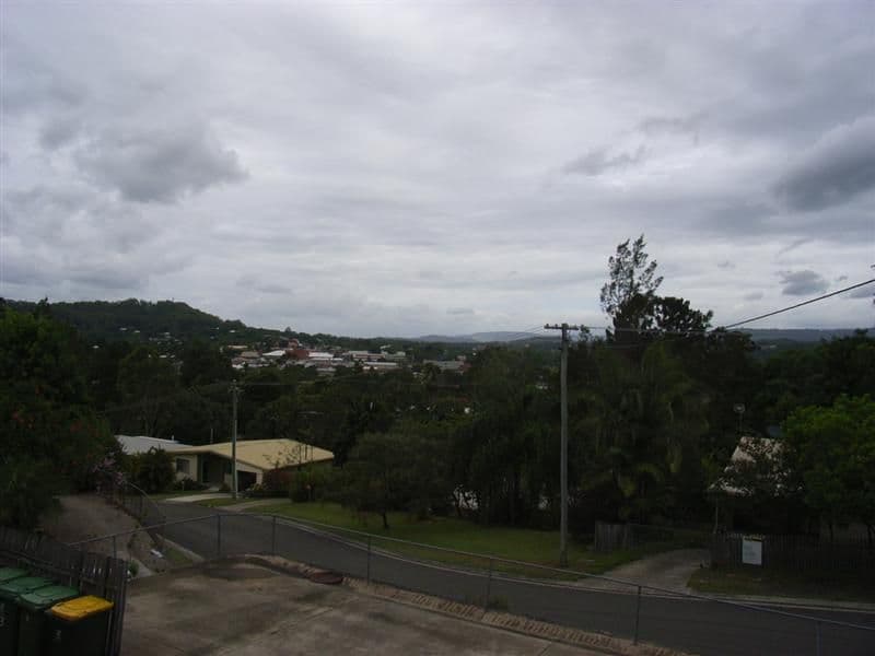 1 Sapphire Drive, NAMBOUR QLD 4560, Nambour - Thumbnail 2