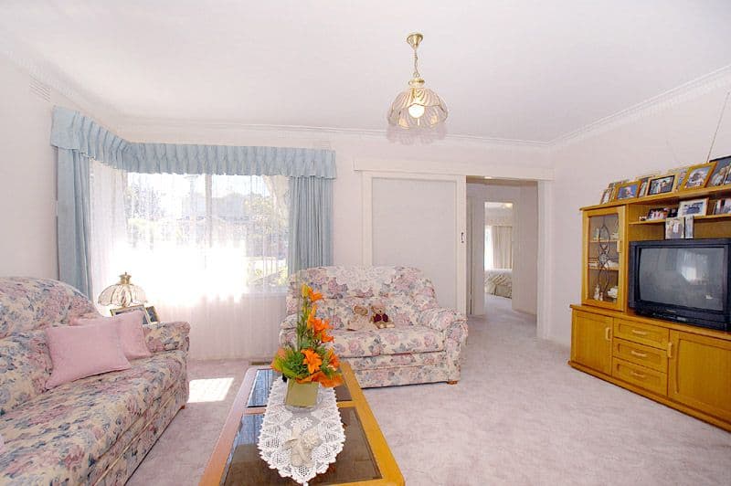 5 Liege Avenue, NOBLE PARK VIC 3174, Noble Park - Thumbnail 6