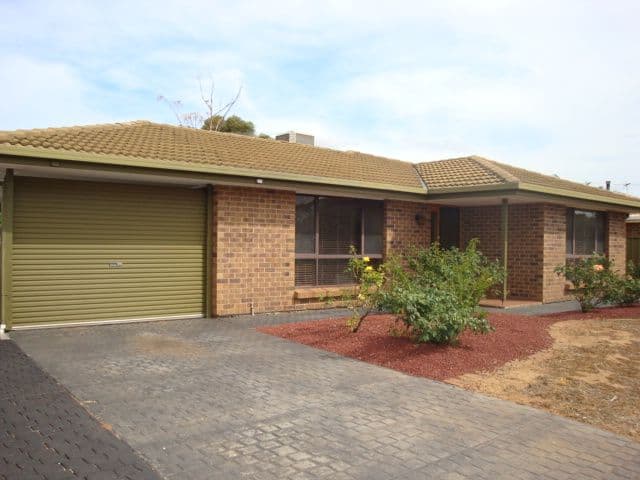 182 Adams Road, CRAIGMORE SA 5114, Craigmore - Image 1
