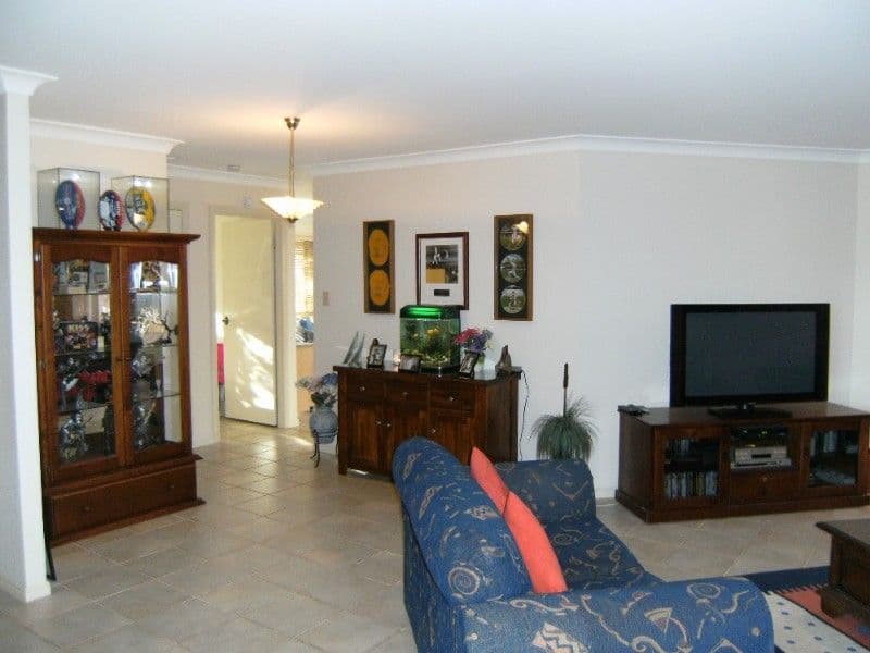 11 Peachtree Court, PARKWOOD QLD 4214, Parkwood - Thumbnail 6