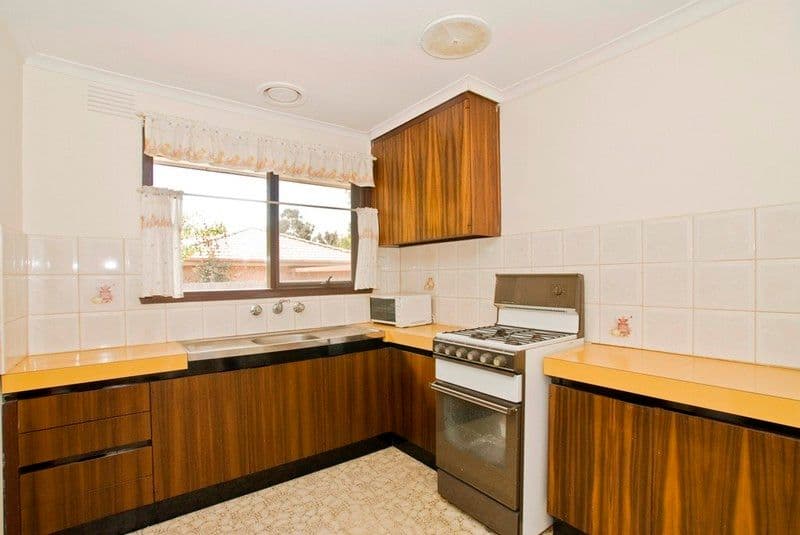  80 WARRANDYTE Road, RINGWOOD VIC 3134, Ringwood - Thumbnail 2