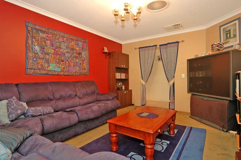 26 Rhine Crescent, BEECHBORO WA 6063, Beechboro - Thumbnail 5