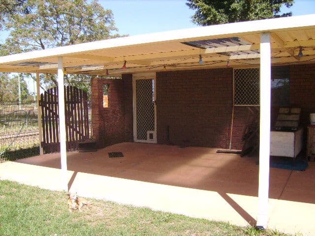 736 Rowley Road, OAKFORD WA 6121, Oakford - Thumbnail 2