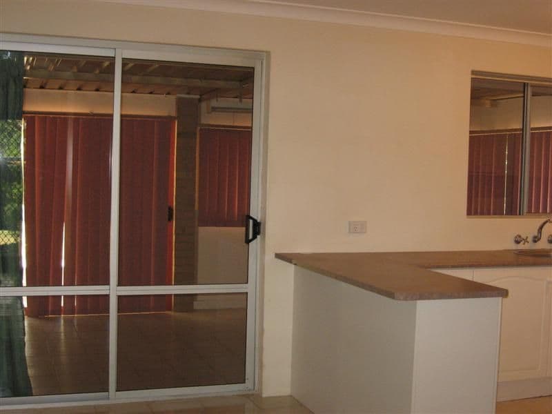 6 Wycombe Road, HIGH WYCOMBE WA 6057, High Wycombe - Thumbnail 2