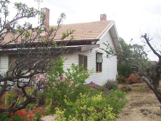 18 Charlton Road, ST ARNAUD VIC 3478, St Arnaud - Image 1