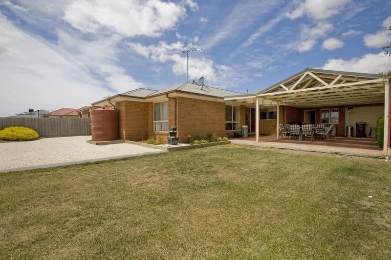6 Acacia Lane, WAURN PONDS VIC 3216, Waurn Ponds - Thumbnail 8
