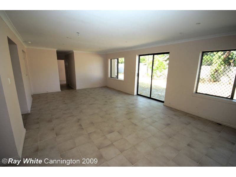 11 Levine Court, THORNLIE WA 6108, Thornlie - Thumbnail 5