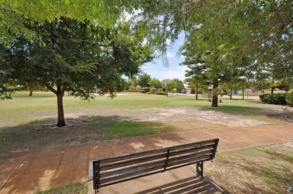 33 Whitchurch Road, REDCLIFFE WA 6104, Redcliffe - Thumbnail 2