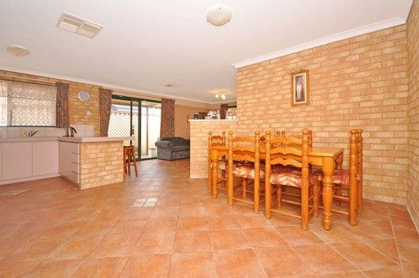 33 Whitchurch Road, REDCLIFFE WA 6104, Redcliffe - Thumbnail 3