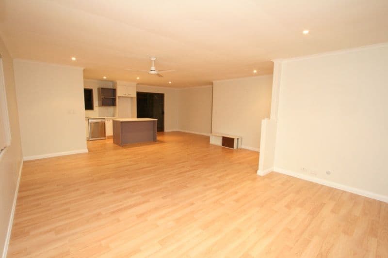 1 Shiraz Street, THORNLANDS QLD 4164, Thornlands - Thumbnail 2