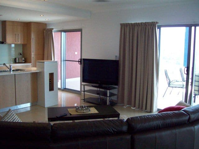 21and 22/107 Woods Street, DARWIN NT 0800, Darwin - Thumbnail 3