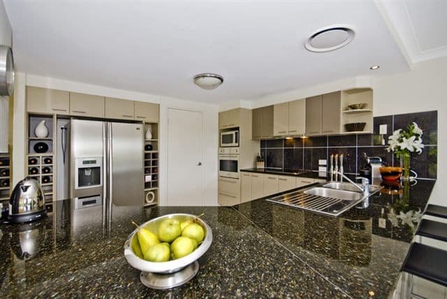27 Mellum Circuit, PACIFIC PINES QLD 4211, Pacific Pines - Thumbnail 4