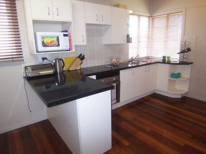 63 Broadwater Road, MOUNT GRAVATT EAST QLD 4122, Mount Gravatt East - Thumbnail 3