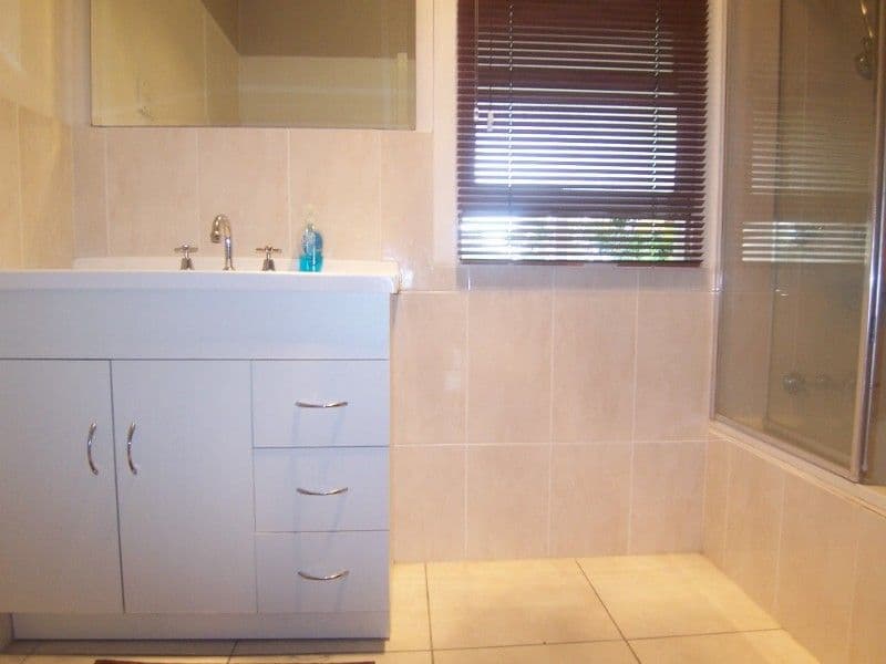 63 Broadwater Road, MOUNT GRAVATT EAST QLD 4122, Mount Gravatt East - Thumbnail 4