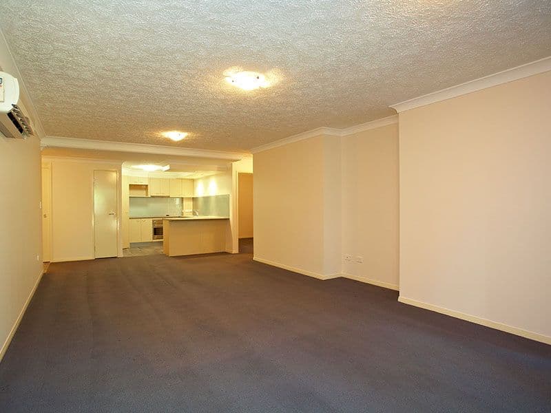 10 Trout Street, ASHGROVE QLD 4060, Ashgrove - Thumbnail 3