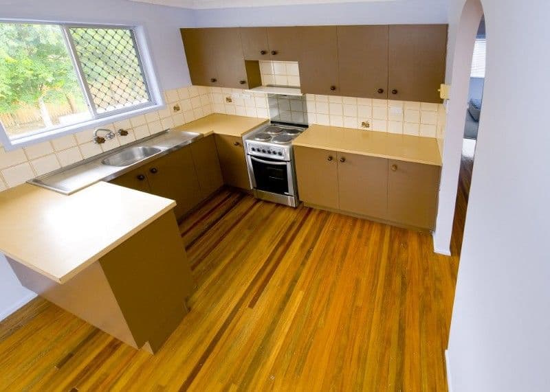 13 Hume Street, NORMAN GARDENS QLD 4701, Norman Gardens - Thumbnail 2