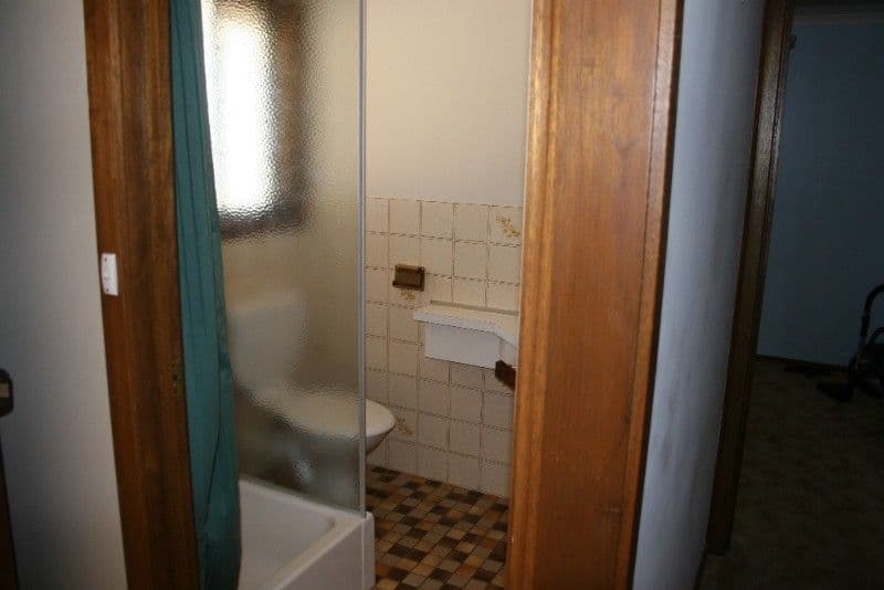 17 Hotham Street, ROCHESTER VIC 3561, Rochester - Thumbnail 2