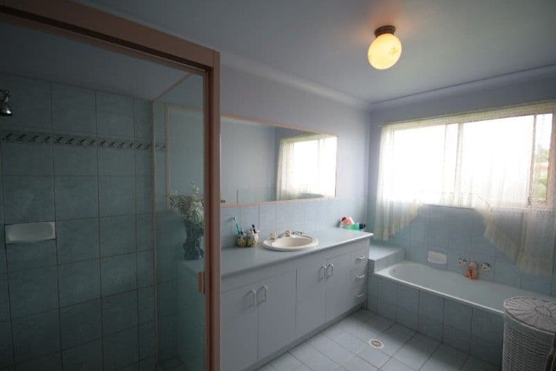 13 Perak Court, TANAH MERAH QLD 4128, Tanah Merah - Thumbnail 6