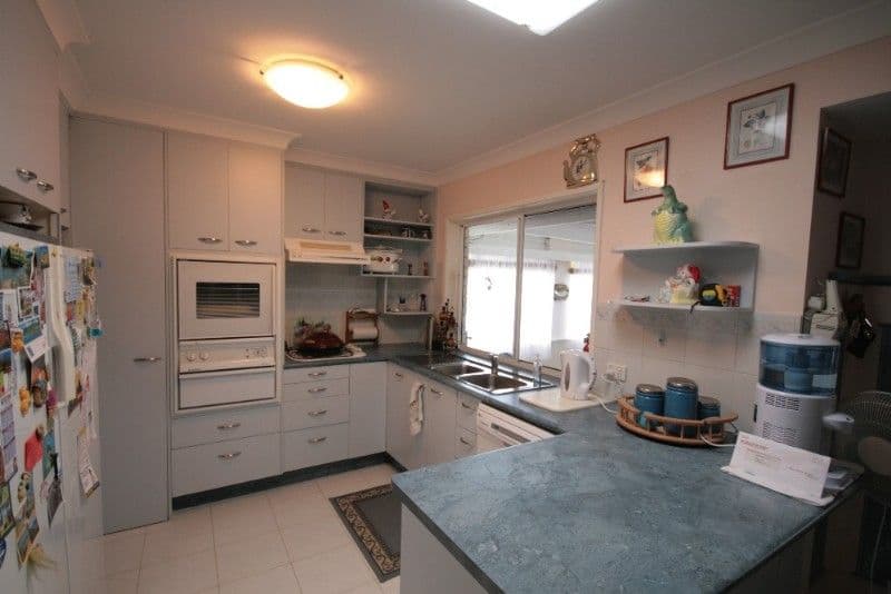 4 Lanjak Place, TANAH MERAH QLD 4128, Tanah Merah - Thumbnail 4